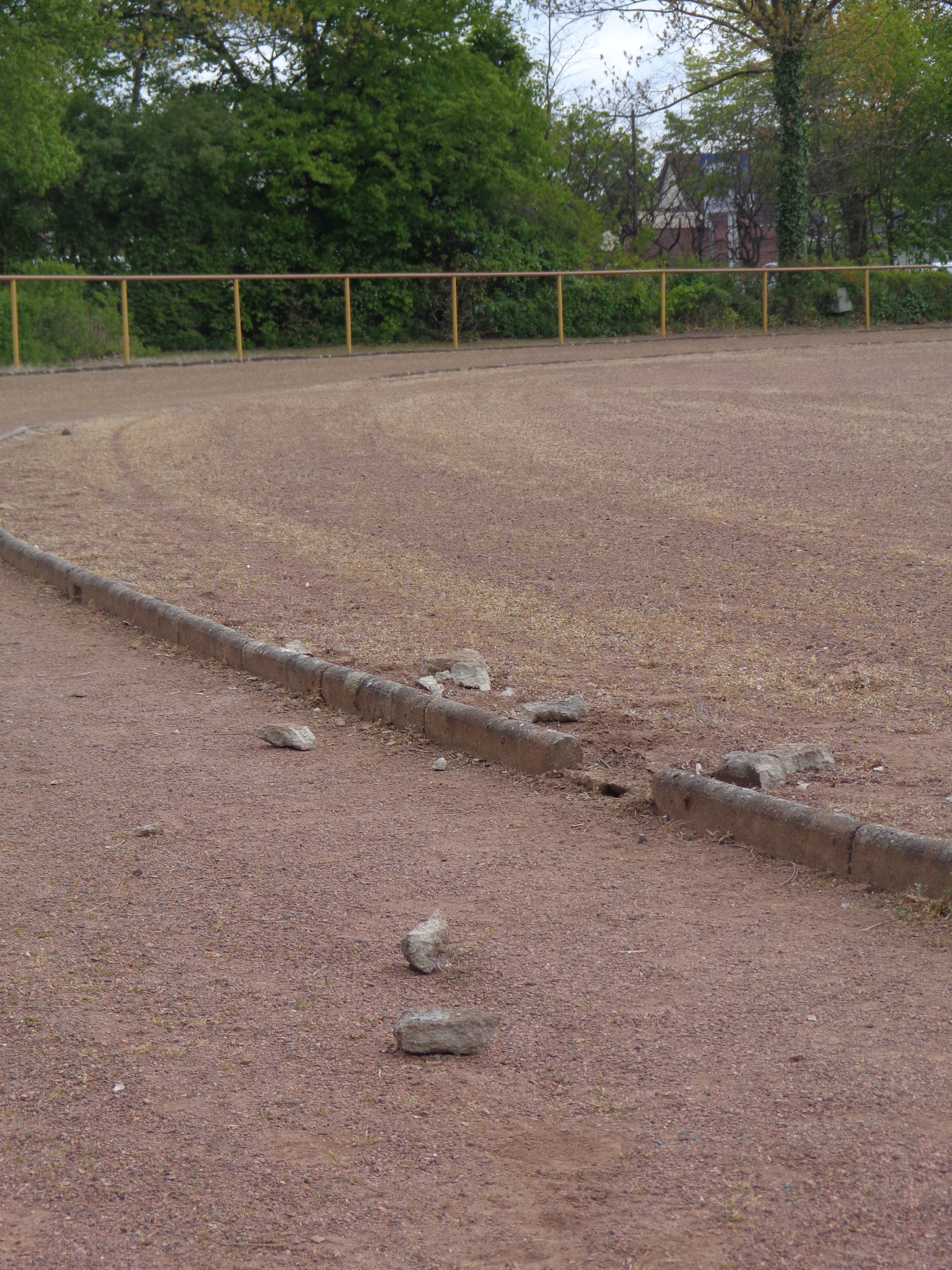 Kapitel 1 – Ein Sportpark im Verfall